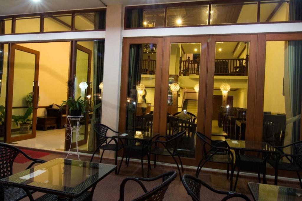 Phoothawee House Otel Chiang Mai Dış mekan fotoğraf