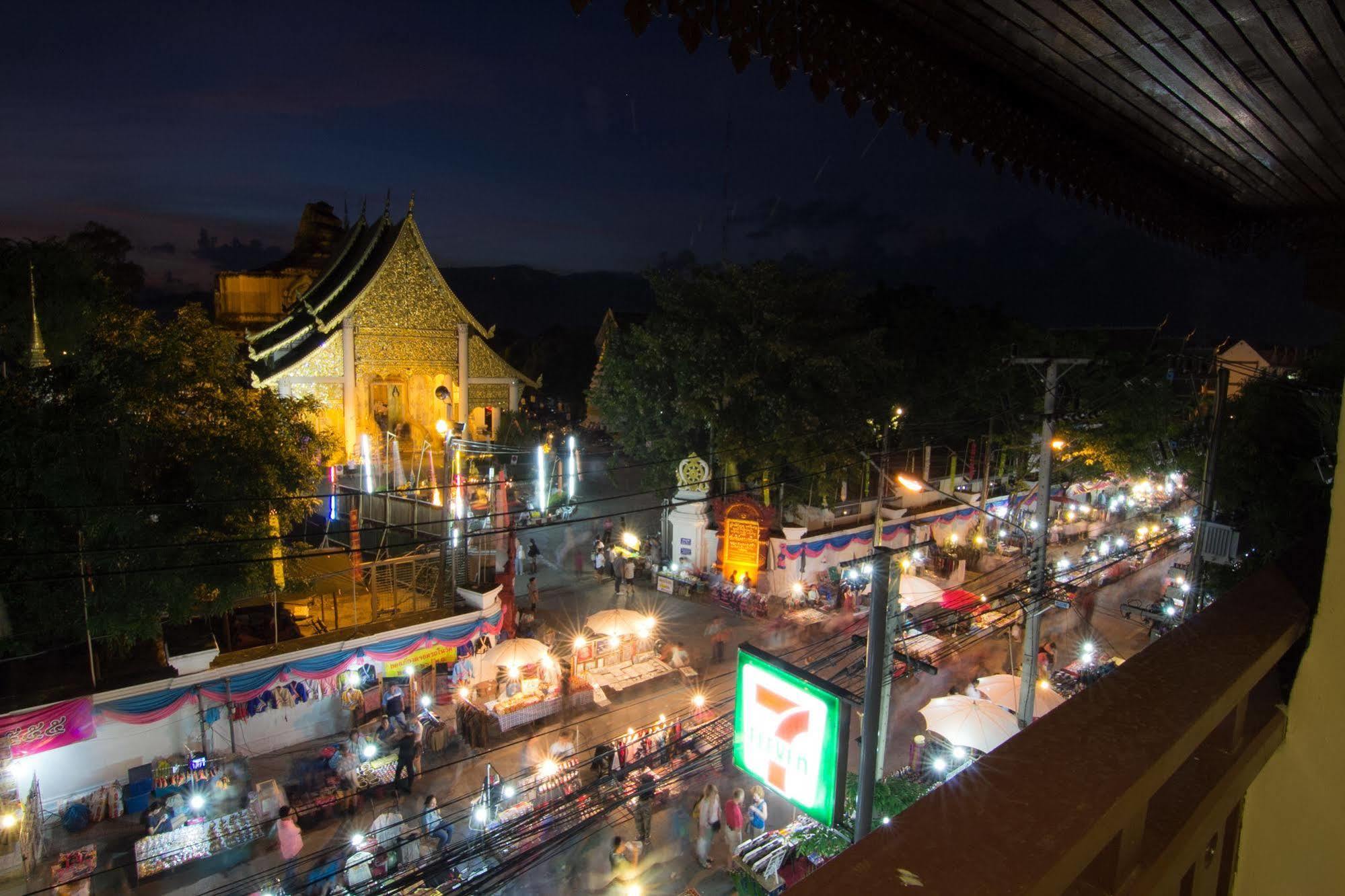 Phoothawee House Otel Chiang Mai Dış mekan fotoğraf